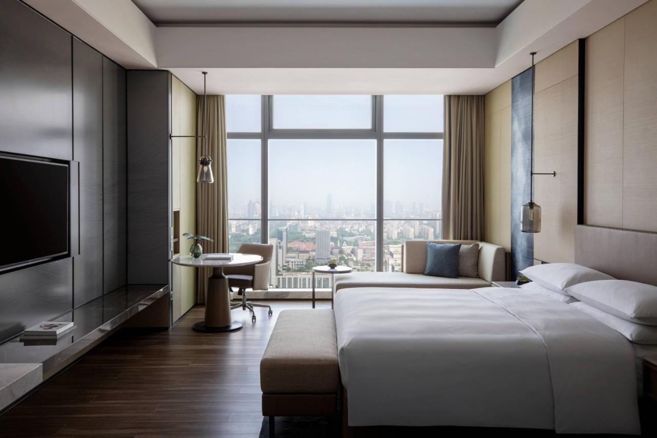 Zhangjiagang Marriott Hotel Exterior foto